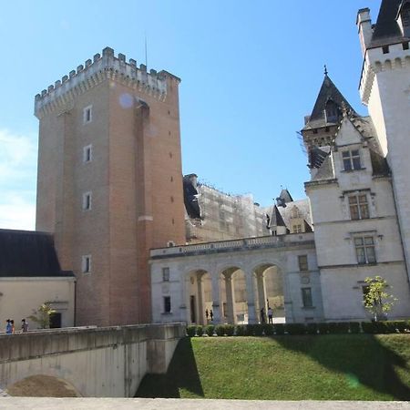 Quartier Historique Du Chateau Bel Appt Meuble Pau Eksteriør billede